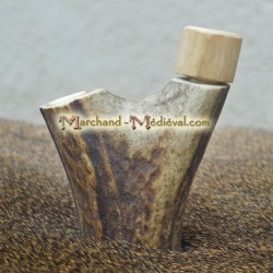Salero medieval de hueso