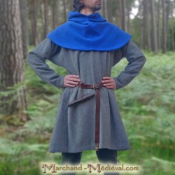 Medieval woollen hood