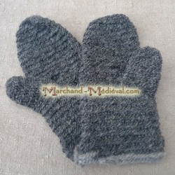 Handschuhe aus Naalbinding (Nadelbindung)