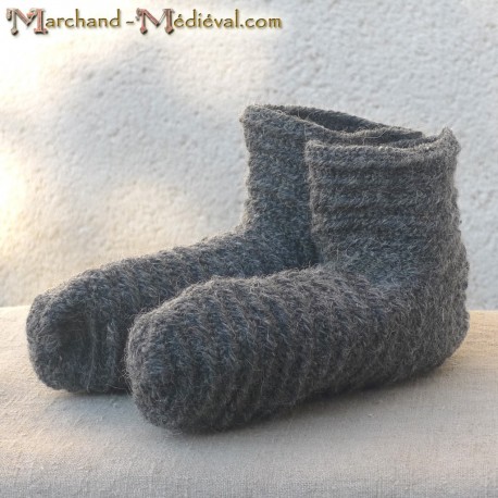 Naalbinding medieval sock