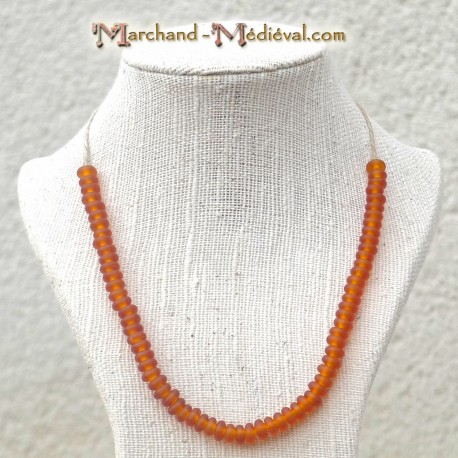 Glass beads necklace