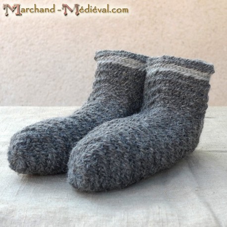 Naalbinding medieval sock 