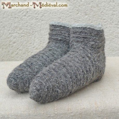 Naalbinding medieval sock 