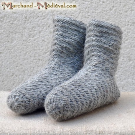 Naalbinding medieval sock