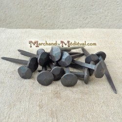 Hand forged nails : 77 mm
