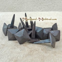 Square hand forged nails : 38 mm