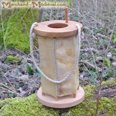 Farol medieval de madera 