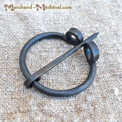 Fibula en omega de hierro 